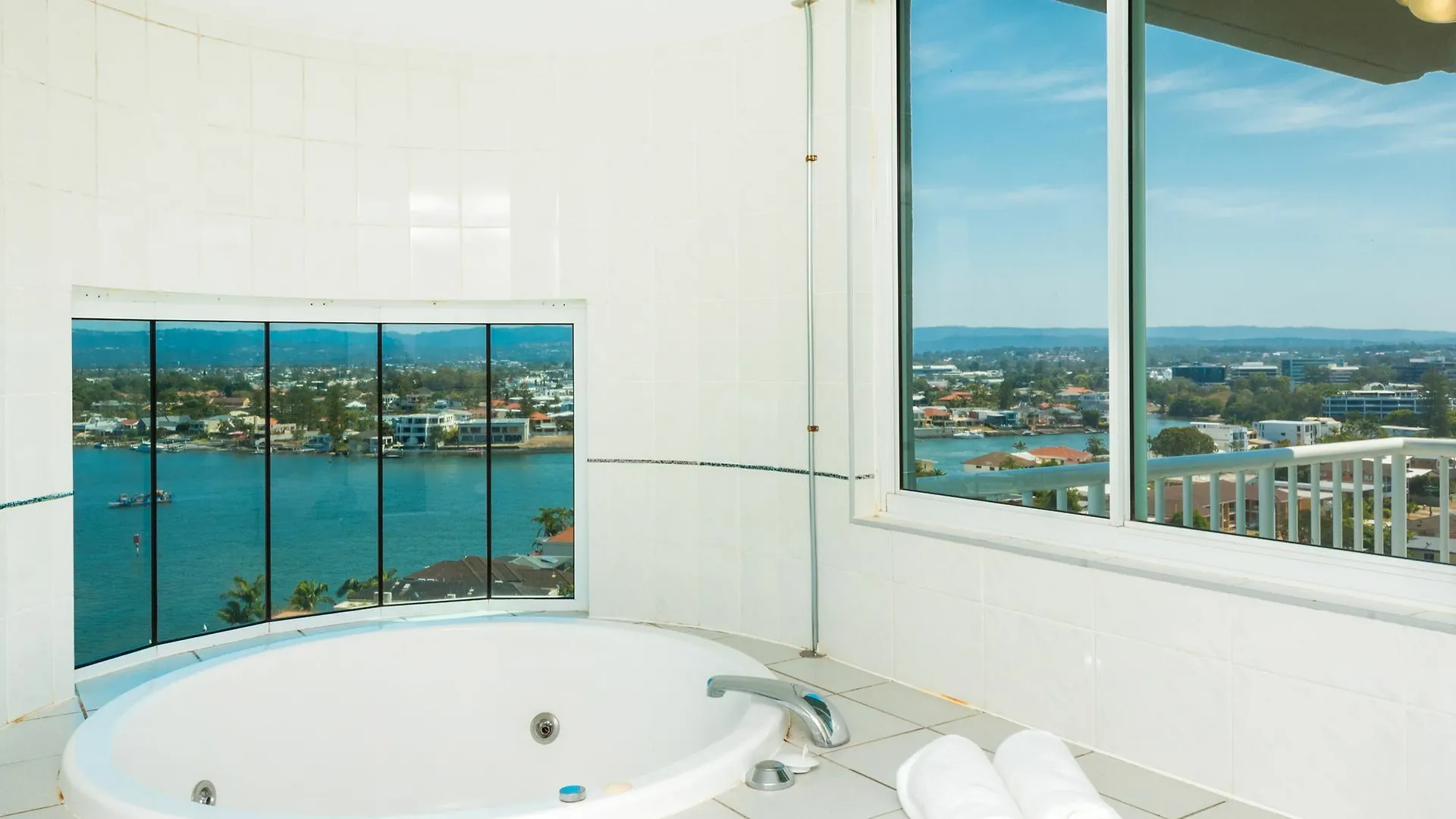 Emerald Surfers Surfers Paradise Lejlighed